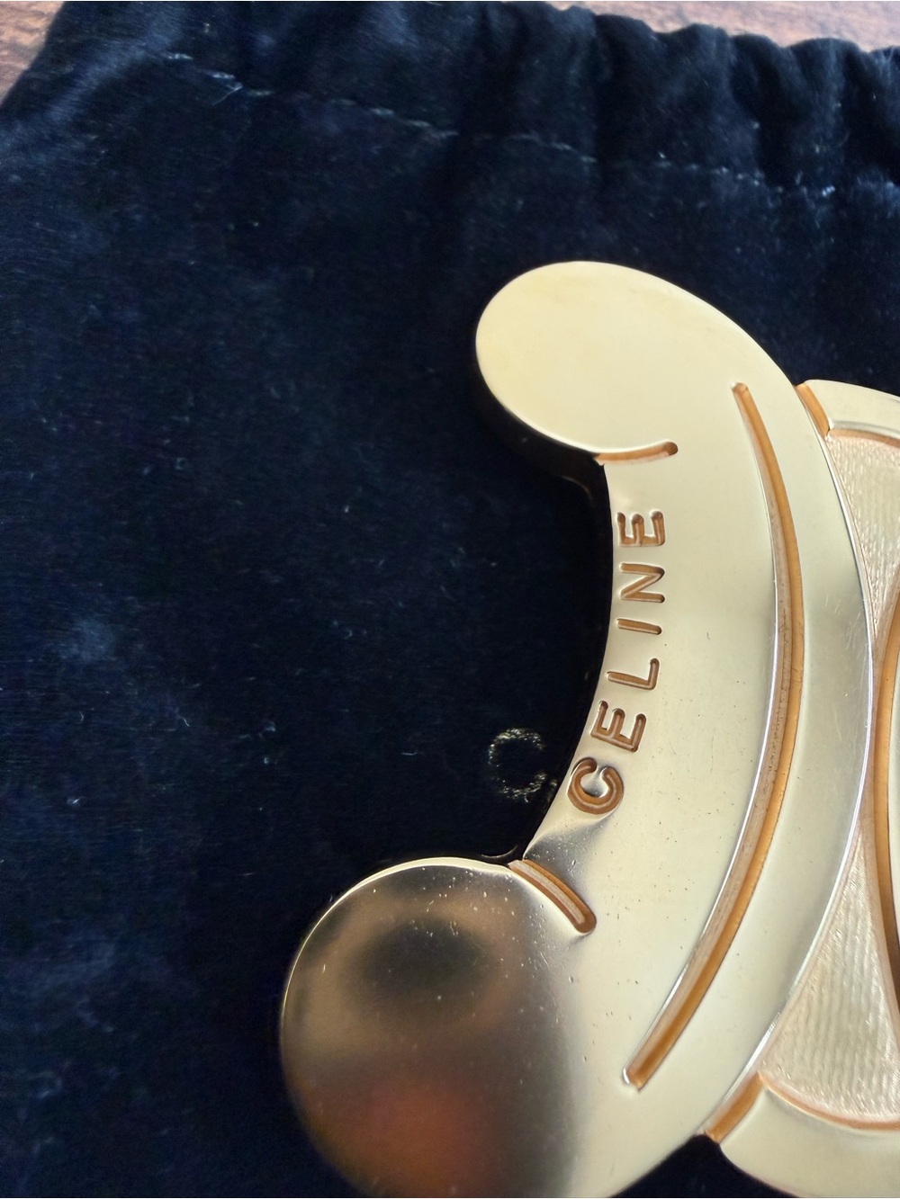 Celine Gold Triomphe Brooch - Picture 4 of 11